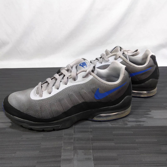 Nike Other - Nike Air Max Invigor Youth Athletic Sneakers Gray